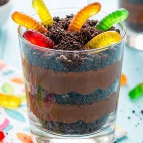 Close up of Oreo dirt cup with gummy worms