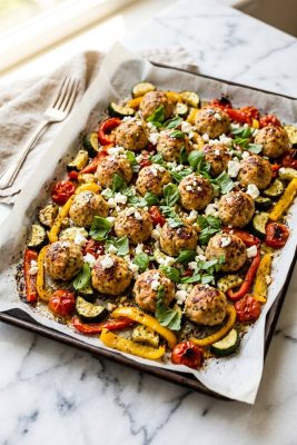 Sheet Pan Turkey Meatballs and Veggies