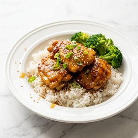 Sticky Honey Chicken Bowls served on a plate
